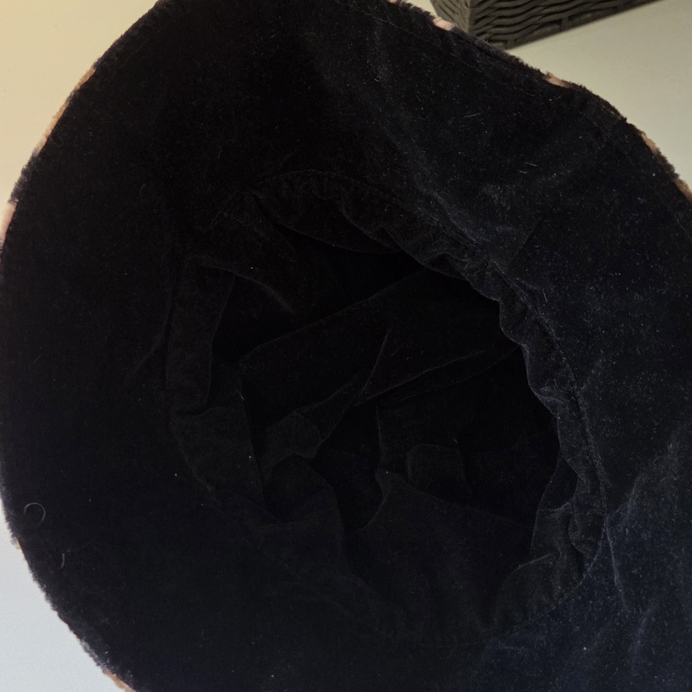 Leopard Print Bucket Hat - Picture 3 of 4